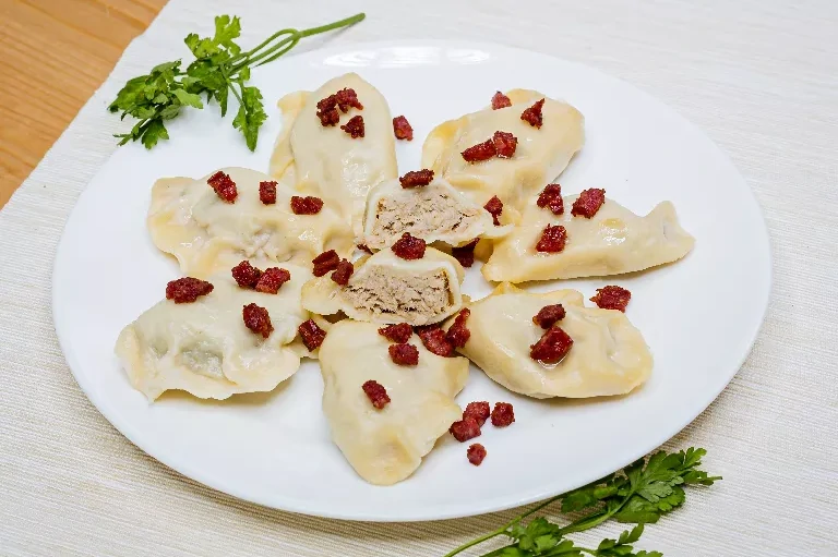 Pierogi z mięsem